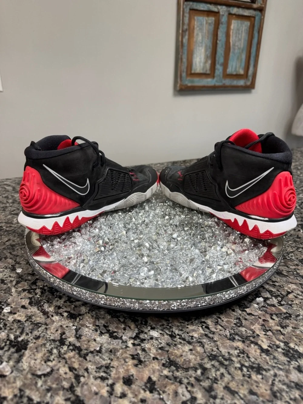 Nike Kyrie 6 bred Black and Red High-Top Basketball Sneakers 6Y